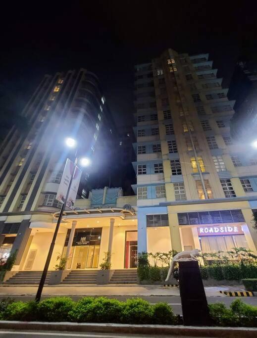 마닐라 House Of B&Y At 101 Newport Across Naia T3 아파트 외부 사진
