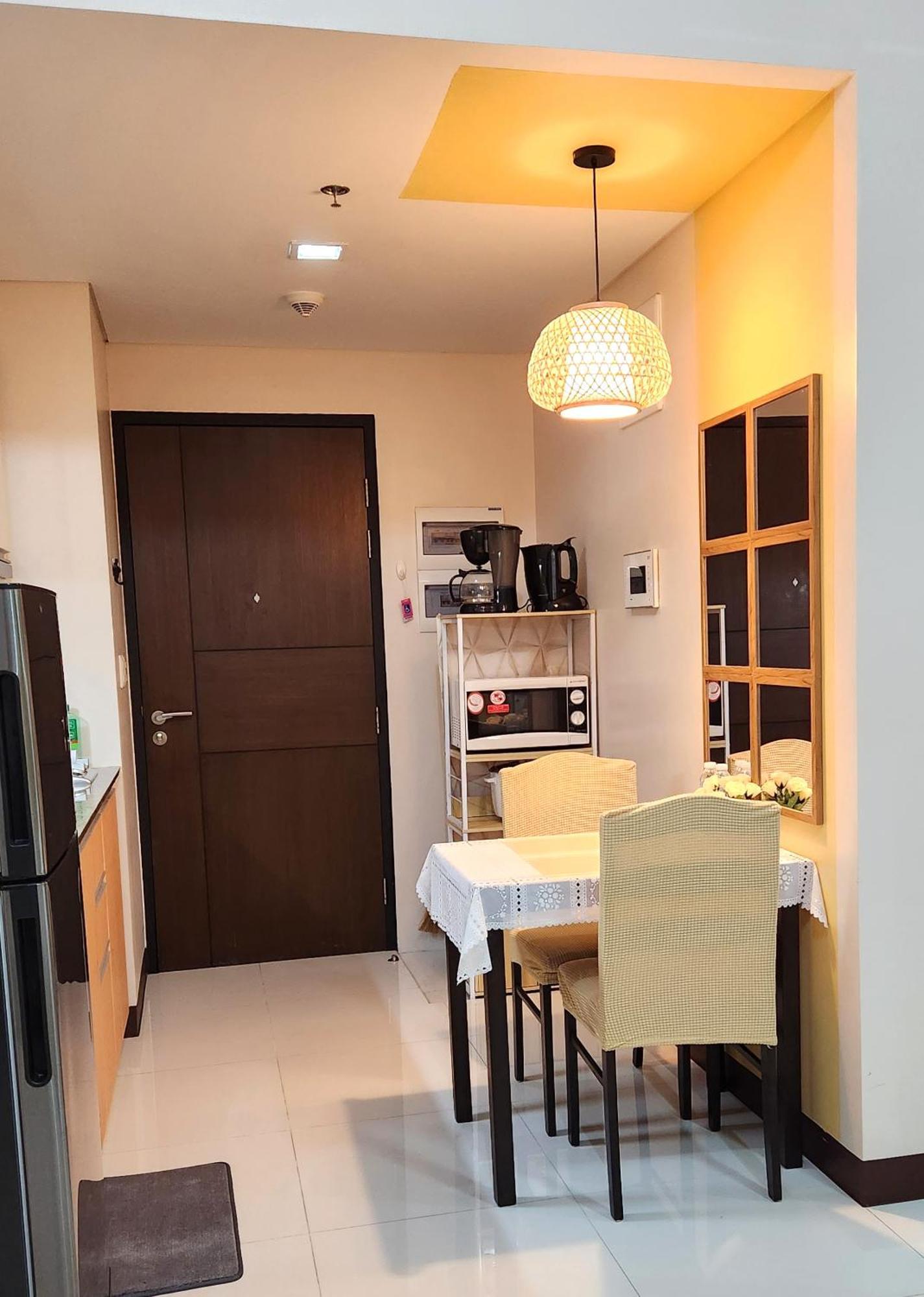 마닐라 House Of B&Y At 101 Newport Across Naia T3 아파트 외부 사진